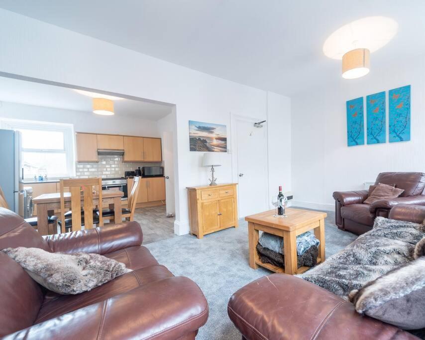 Mumbles View - Free Parking Apartment Oystermouth Ngoại thất bức ảnh